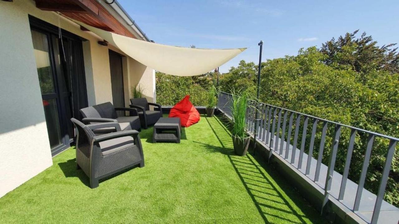 Sun Terrace Mini Penthouse Bestern Segedin Dış mekan fotoğraf